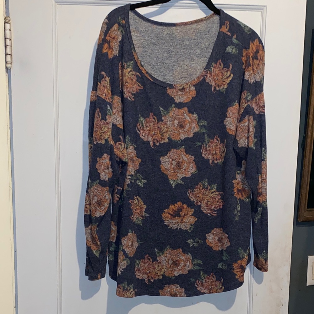 Floral Long Sleeve Top